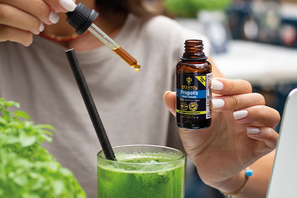 Unlocking the Benefits of Propolis for Oral Health